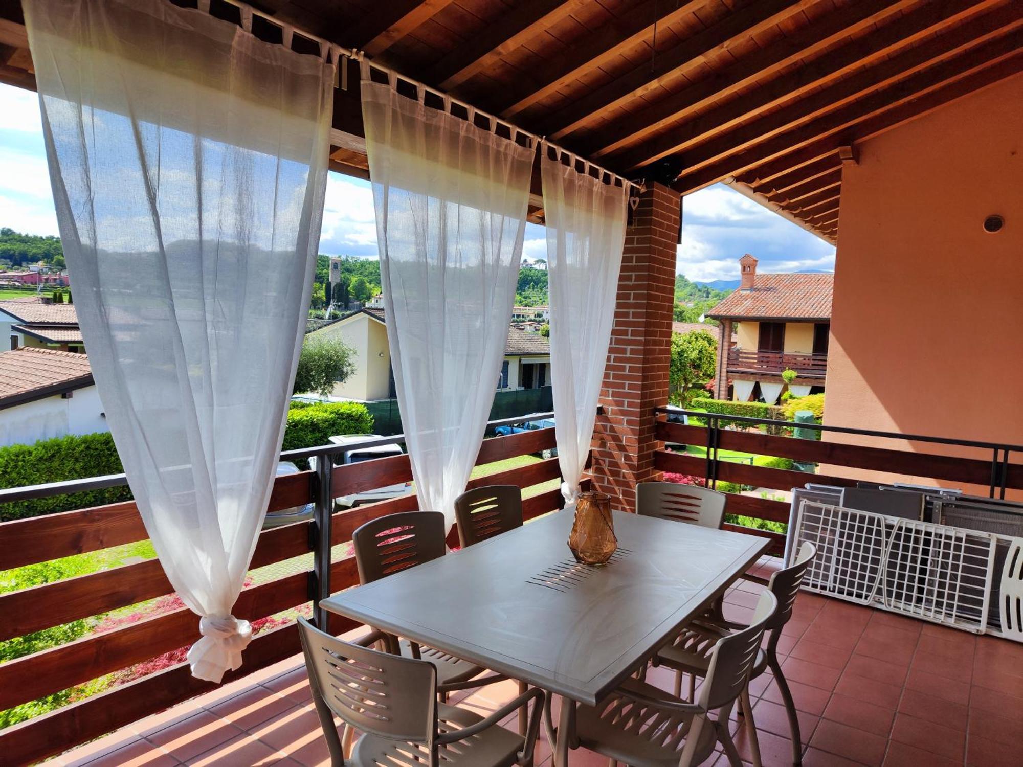 Karol Apartment Manerba del Garda